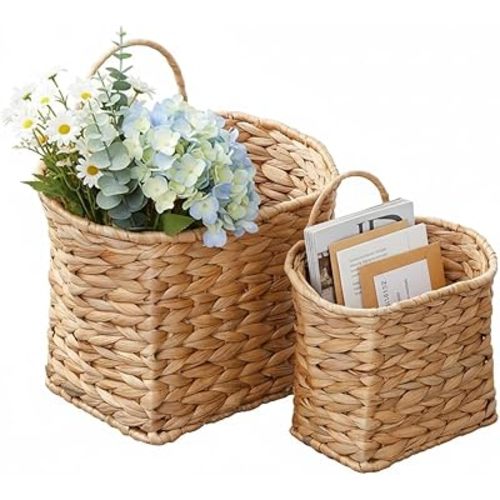 Coeusy Wicker Hanging Basket,Woven Hanging Wall Basket for Organizing and Decor,Natural Water Hyacinth Wall Mounted Storage Baskets for Farmhouse Home,Door,Entryway,Flower,Mail,Plant,Set of 2