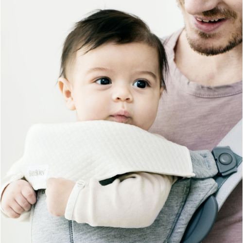 BabyBjörn Bib for Baby Carrier Mini and Free, 2-pack