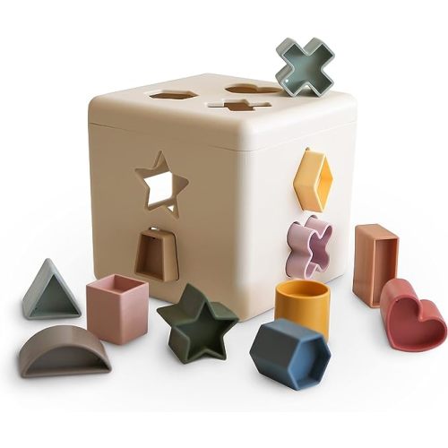 mushie Shape Sorting Box | Educational Learning Toy for Toddlers with 12 Shapes | Made in Denmark (10+ Months)