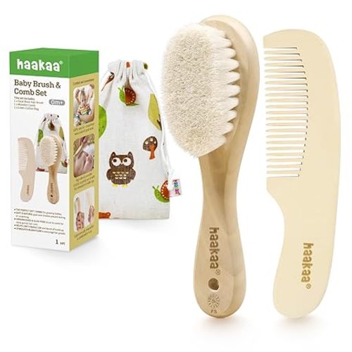 haakaa Baby Hair Brush and Comb Set for Newborns & Toddlers, Natural Hair Comb Wooden Comb Perfect Baby Shower and Registry Gift - Ideal for Cradle Cap