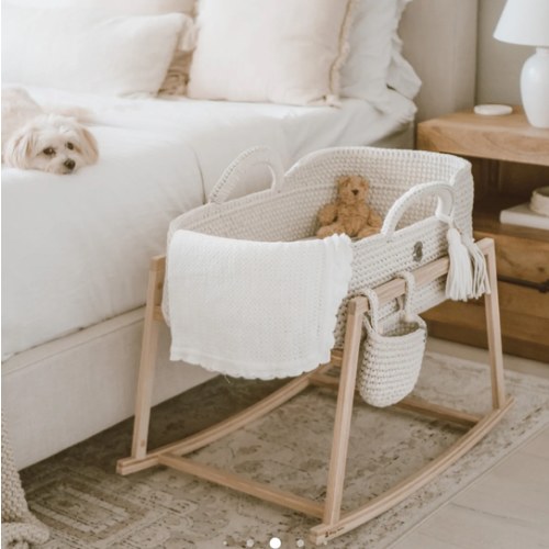 XL Moses Basket with Straight Hood | Safe & Unique by Anzy Home