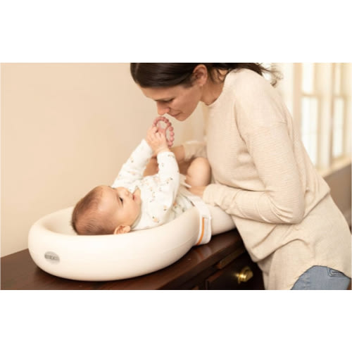 Keekaroo Peanut Changer Baby Vanilla– The Original Made in USA Easy-to-Clean Changing pad and The only Shell Over Foam, Fully Water Repellant