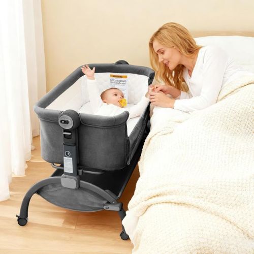 Baby Bassinet with Wheels Portable Newborn 3 in 1 Bedside Sleeper with Infant Co-Sleeper Travel Crib