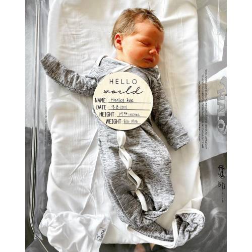 Hello World Birth Announcement Im New Here New Baby - Etsy