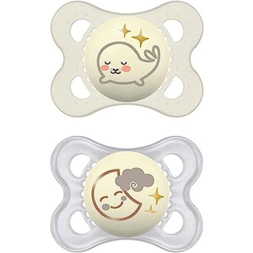 MAM Original Day & Night Baby Pacifier, Nipple Shape Helps Promote Healthy Oral Development, Glows in The Dark, 0-6 Months, Unisex Baby. 2 Count