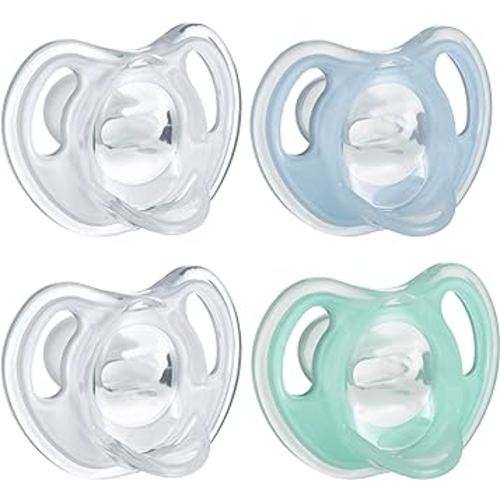 Tommee Tippee Ultra-Light Silicone Pacifier, Symmetrical One-Piece Design, BPA-Free Silicone Binkies, 0-6M, 4-Count