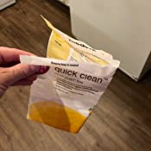 Medela Quick Clean MicroSteam Bags, Sterilizing Bags for Bottles Breast Pump Parts Eliminates 99.9 of Common Bacteria Germs Disinfects Most Breastpump Accessories, Yellow, 12 Pack