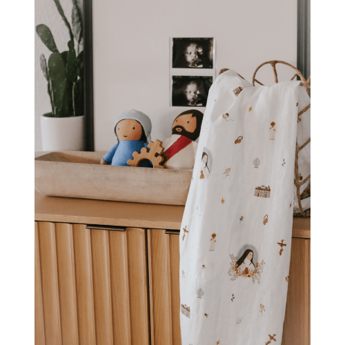 St. Therese of Lisieux Muslin Swaddle Baby Blanket – Be A Heart