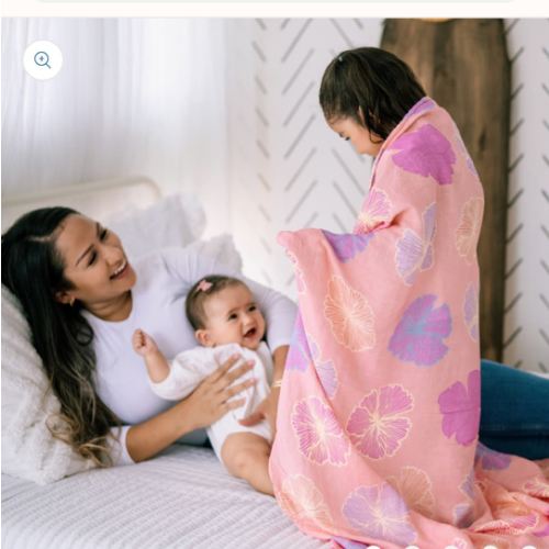 Seaflower Muslin Swaddle Blanket