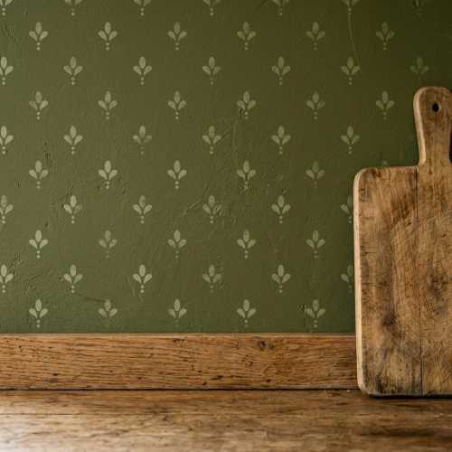 Ditsy Folk Cottage Stencil - Large Fleur-de-Lis Stencil for Wall Painting - DIY Wallpaper Project