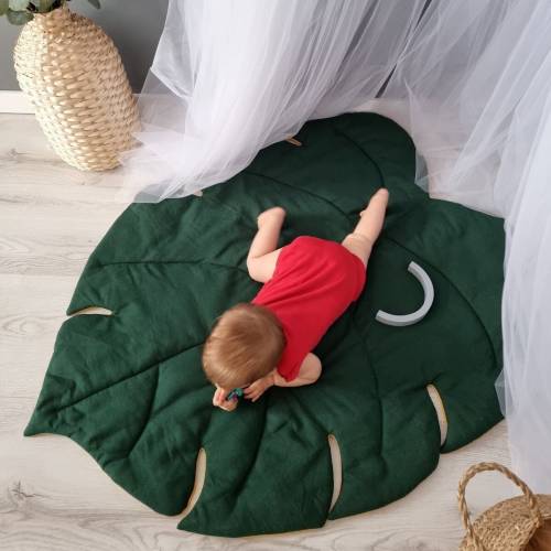 Monstera play mat emerald - leaf linen rag rug, tummy time mat Baby shower gift kids infant floor mat children&#39;s activity mat boy girl green