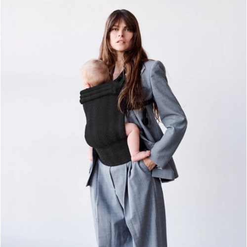 Arrow Zorro | Zeitgeist Baby Carrier | SHOP ARTIPOPPE (in Black)