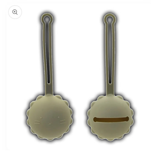 The Pacii Holder