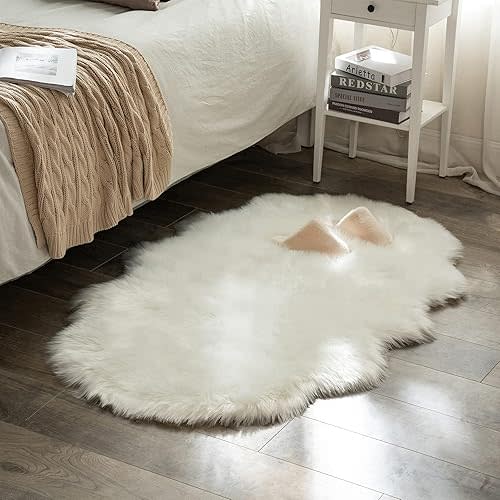 MIULEE Luxury Soft Fluffy Area Rug 3x5 Feet, Faux Fur Sheepskin Rug, White