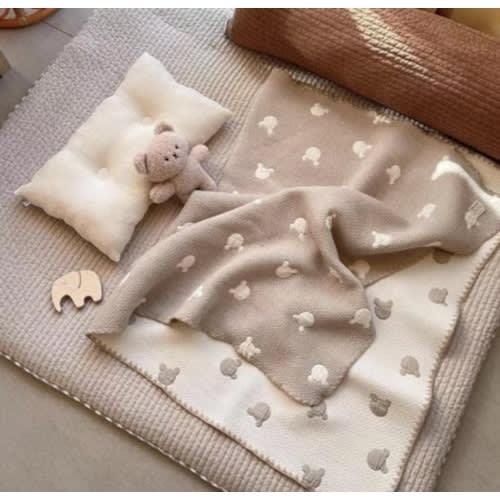 reversible jacquard cotton Handmade baby blanket, baby shower gift, newborn bear blanket