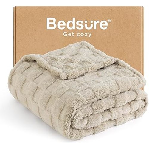 Bedsure Light Brown Twin XL Blanket for Bed - Super Soft Cozy Fleece Blankets for Women, Cute Small Throws for Girls, 66x90 Inches