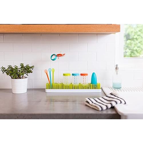 Boon Patch Countertop Baby Bottle Drying Rack - Space Saving Bottle Rack for Drying and Organization - Kitchen Baby Needs - Baby Bottle-Feeding Supplies - Green and White