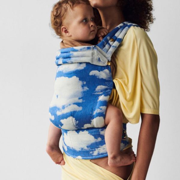 Sky | Zeitgeist Baby Carrier | SHOP ARTIPOPPE