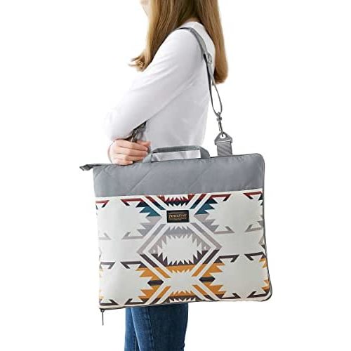 Pendleton Outdoor Packable Blanket | Water Resistant for Picnic, Beach, Camping, Hiking, or Car (White Sands - Gray)