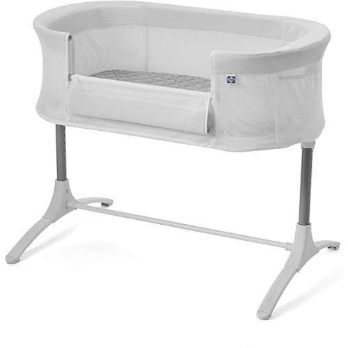SEALY BABY Airy Dreams Breathable Bassinet & Bedside Sleeper Bed, 2 in 1 Newborn Crib, Safe & Comfortable for Room Sharing, 9 Height Adjustable Settings, Storage Pocket, Drop Down Panel