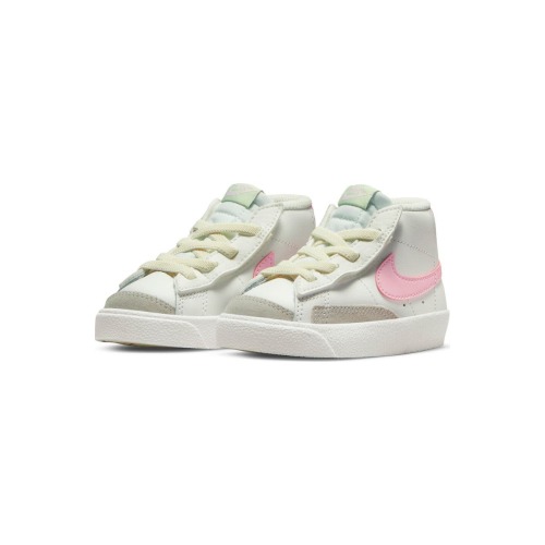 Kids' Blazer Mid '77 Sneaker, 2 M
- Only 1 left