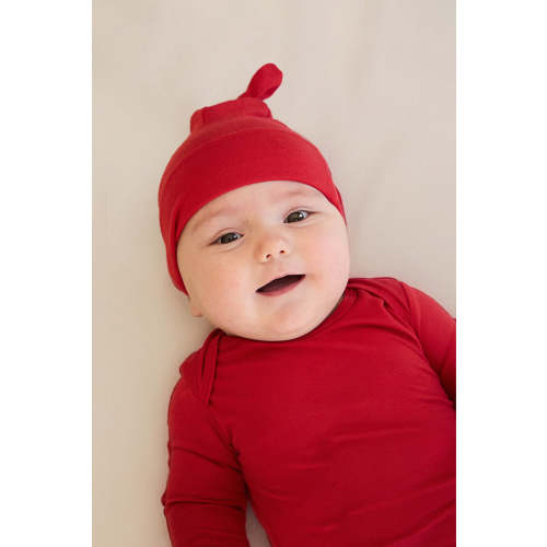 Currant Knotted Hat