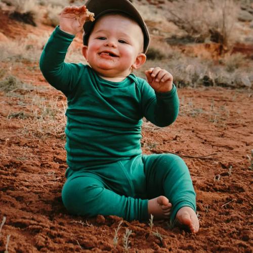 Iksplor Baby Set: Premium Merino Wool Perfection