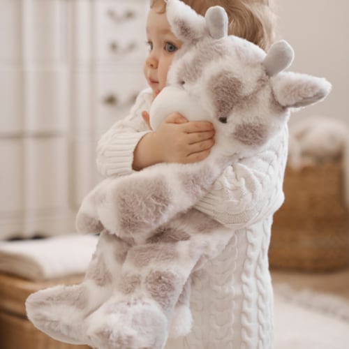 Giraffe Bedtime Huggie Plush Toy with Blanket – Elegant Baby