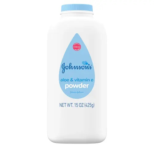 Johnson's Baby Powder with Naturally Derived Cornstarch, Aloe & Vitamin E for Delicate Skin, Hypoallergenic, Free of Parabens, Phthalates & Dyes for Gentle Baby Skin Care, 15 oz
