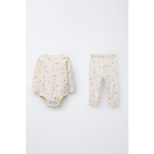 Size 1-3 M CHERRY PRINT BODYSUIT AND LEGGINGS SET - Cream | ZARA United States
