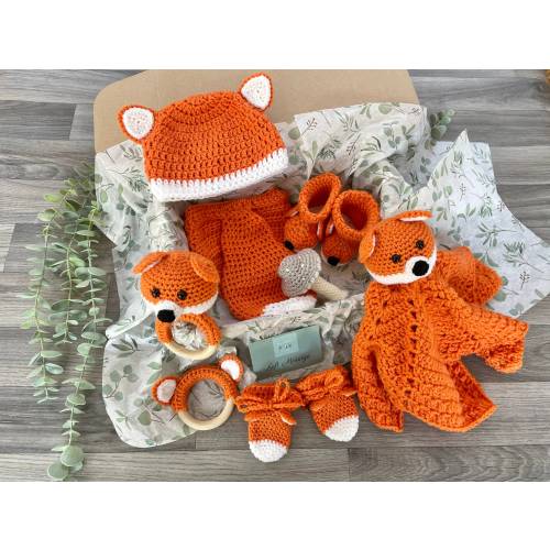 FOX Baby Gift Set | Woodland Animal | Newborn Outfit | Hat | Booties | Rattle | Handmade | Crochet | Mum to be | Baby Shower Gift