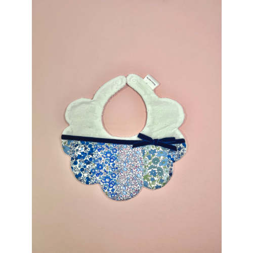 Olivia Exclusive Scalloped Bib