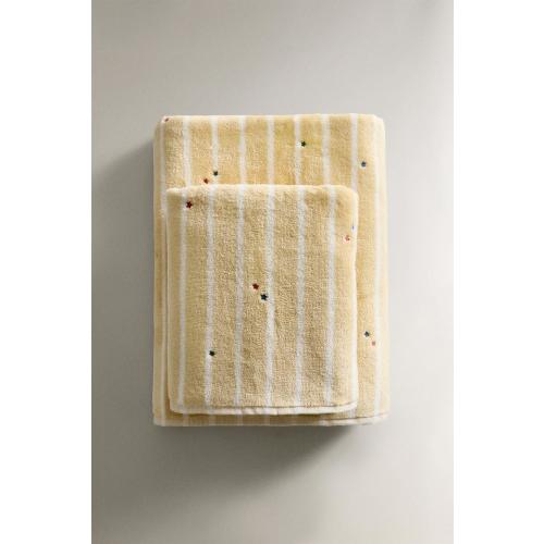 CHILDREN’S STRIPED VELOUR BATH TOWEL WITH STARS - Ecru/Yellow | ZARA United States