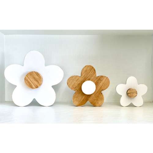 Wooden flowers, Daisies, Summer tiered tray, shelf sitters, minimalist mantle decoration, Porch decor, Girl nursery
