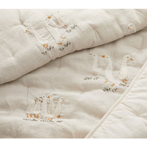 Darby Duckling Baby Quilt