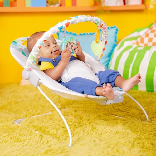 Amazon.com : Bright Starts Baby Bouncer Soothing Vibrations Infant Seat - Removable -Toy Bar, Nonslip Feet, 0-6 Months Up to 20 lbs (Safari Fun) : Baby