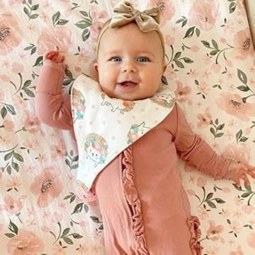 Amazon.com : TotAha Premium Stretchy Bassinet Sheets for Baby Girl, Silky Comfort Cradle Sheets Fitted 18 x 36 for Oval, Rectangular, Hourglass Mattress, Hypoallergenic, Buttery Soft 2-Pack (Floral & Pale Pink) : Baby