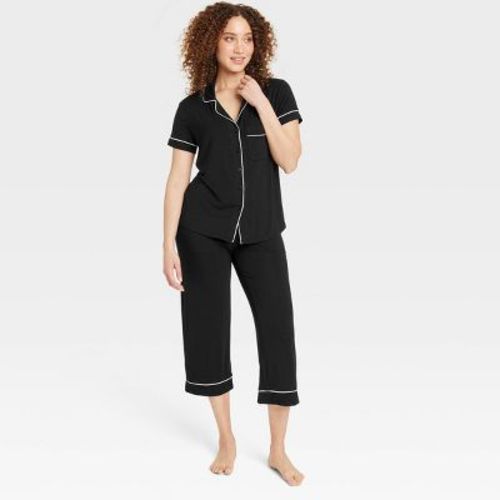 Women's Cloud Knit Short Sleeve Notch Collar Top And Cropped Pants Pajama Set - Auden™ Black S