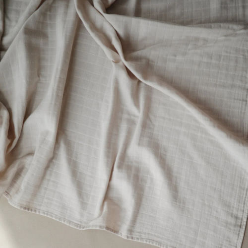 Mushie Organic Cotton Muslin Swaddle Blanket