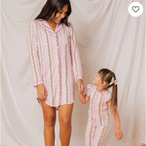 Bowquet of Roses Women's Button Down Nightgown