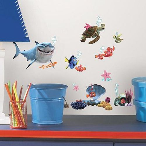 Disney / Pixar's Finding Nemo Peel & Stick Wall Decals