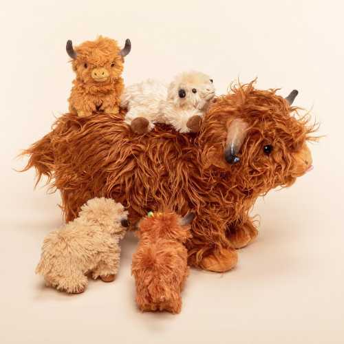 Baby's First Highland Cow Family Plush Playset Highland Cow Cattle Stuffed Animals Gift Set with 4 Babies Inside