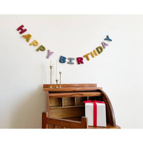HAPPY BIRTHDAY Banner Felt Garland - Rainbow Colors - Kids Birthday Party Decor