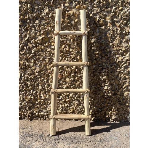 TARAHUMARA KIVA LADDER 4FT , rustic decor , blanket ladder , made in mexico , rough finish.