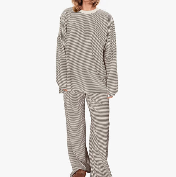 MISSACTIVER Women's 2 Piece Striped Lounge Set Long Sleeve Oversized T-Shirt Wide Leg Pants Matching Pajamas Set