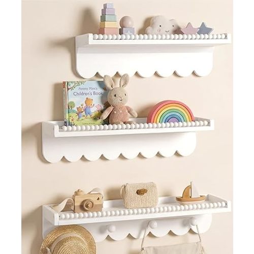 Maxpeuvon White Nursery Bookshelf for Wall, Pine Wood Nursery Floating Shelf, Wall Mounted Floating Bookshelves for Baby, Scalloped Shelves for Kids Toddler Children Room Storage and Decor, Set of 3