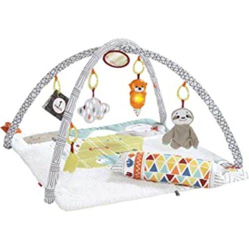 Fisher-Price Rock ‘N Rattle Teether Ring, Baby Rattle and Teething-Toy For Ages 3 Months and Up