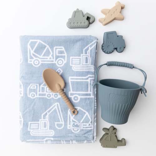 The Kenzie Beach Towel - Trucks & Diggers – Calla and Friends