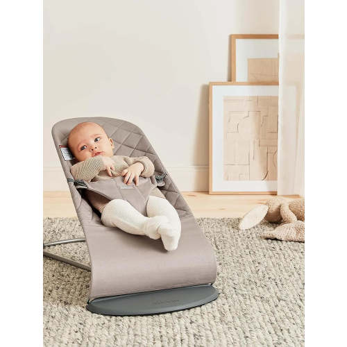 Bouncer Bliss Woven Classic Quilt - Sand Grey