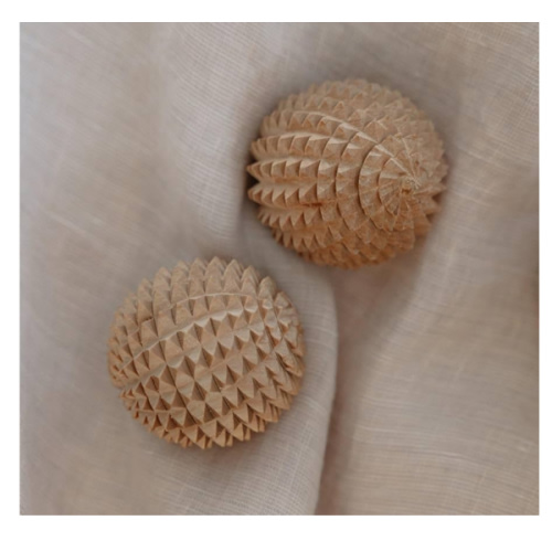&honey Your Birth Weapon ™, Birth Comb, Labor Comb, Labor Pain Relief, Midwife Essential | Doula Essential, Acupressure Massage Ball